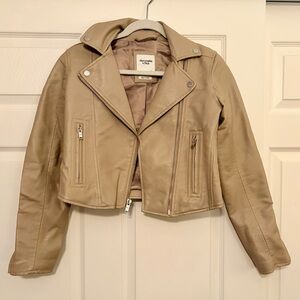 Abercrombie & Fitch Vegan Fitted Leather Jacket — XS